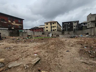 3 Plots of Land Available in a a Market Area — Market Area, Oyingbo, Yaba, Lagos