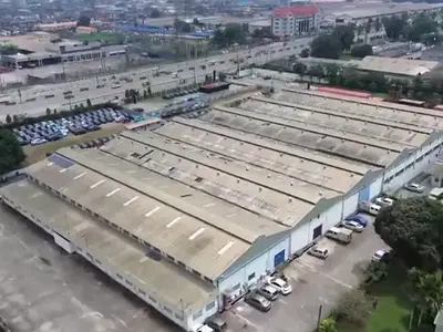 10 Numbers of Big Warehouses with Admin Building, Offices and Etc... — Directly on Oshodi Apapa Expressway, Apapa, Lagos