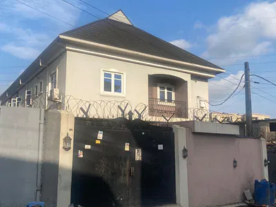 3 Bedroom Flat — Oyesiku Street, Off Estate Road, Alapere, Ketu, Lagos