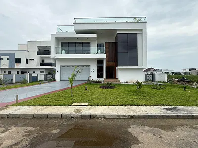 5-Bedroom Detached Duplex — Lekki, Lagos