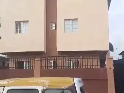 6 Flats of 2 Bedrooms — Lawanson, Surulere, Lagos