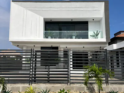 Expansive 6 Bedroom Detached Duplex with Pool — Lekki, Lagos