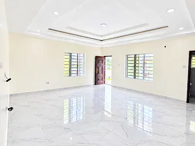 Luxury Standard 3 Bedroom Flat Alone Stairscase — Sangotedo, Ajah, Lagos