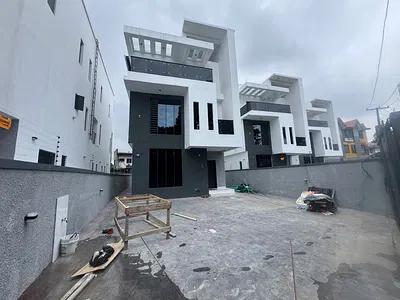 Brand New Luxury 5 Bedroom Detached Duplex with BQ — Ikeja, Lagos
