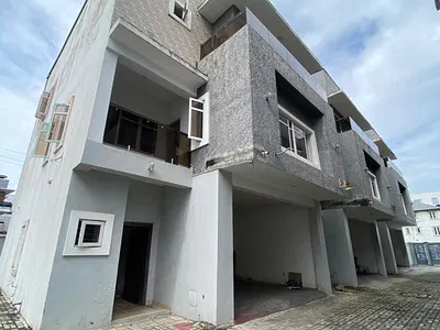 Luxuriously Furnished 5 Bedroom Terrace Duplex — Lekki, Lagos