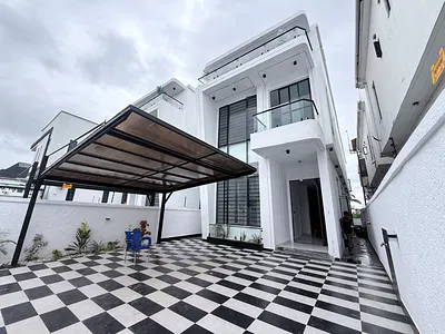 5 Bedroom Detached Duplex with Swimming Pool — Sangotedo, Lekki, Lagos