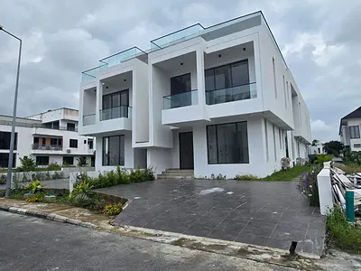 5-Bedroom Semi-Detached Duplex with Cinema, Swimming Pool — Lekki, Lagos