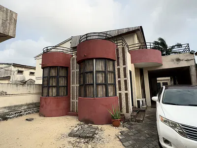 4 Bedroom House for Sale — Dolphin Estate, Ikoyi, Lagos