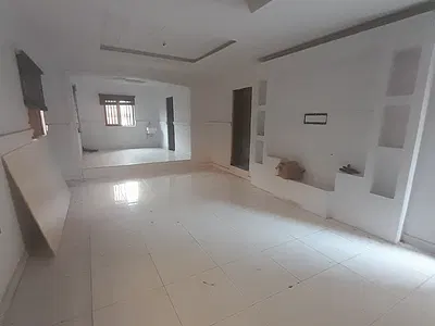 Standard 4 Bedrooms Duplex, All Rooms Ensuite, with Visitors Toilets — Aruogba Community, Off Airport Road GRA, Benin, Oredo, Edo