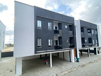 Upscale 2 Bedroom Apartment + Kid's Play Area, Pool, Gym — Sangotedo, Ajah, Lagos