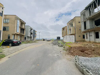 A Brand New 5-Bedroom Detached Duplex + 1 BQ — Gwarinpa, Abuja