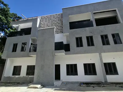 Luxury 4-Bedroom Terrace Duplex with BQ — Guzape District, Abuja