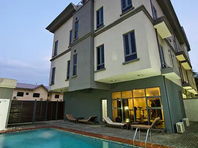 2 Bedroom Flat with BQ — Victoria Island (VI), Lagos