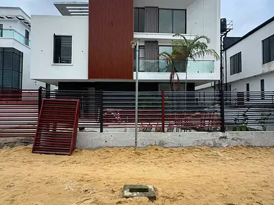 Luxury 5 Bedroom Detached Duplex with Swimming Pool, BQ — Lekki, Lagos
