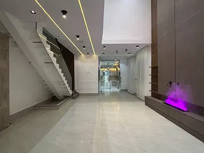 Luxury 5 Bedroom Detached Duplex with Swimming Pool, BQ — Lekki, Lagos