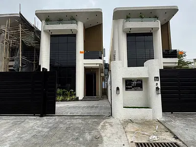 Luxury 5 Bedroom Detached Duplex with Swimming Pool, BQ — Lekki, Lagos
