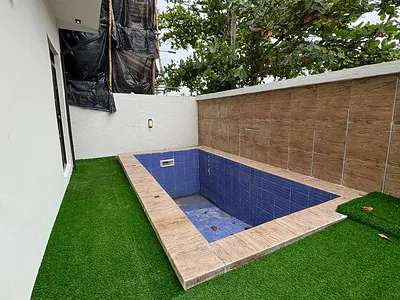Luxury 5 Bedroom Detached Duplex with Swimming Pool, BQ — Lekki, Lagos