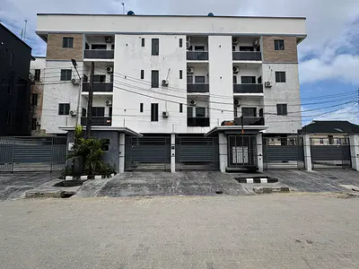 Luxurious 2 Bedroom Apartment with Pool, Gym, Elevator & Central Gas — Ikate Right, Ikate, Lekki, Lagos