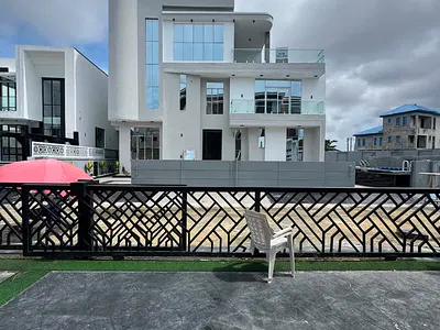 Luxury 5 Bedroom Detached Duplex with Swimming Pool, BQ — Luxury 5 Bedroom Detached Duplex with Swimming Pool, BQ in Chevron, Lekki, Lagos