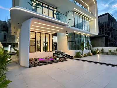 Pristinely Carved 5 Bedroom Exotic Home with Elevator, Swimming Pool, G — Osapa London, Lekki, Lagos
