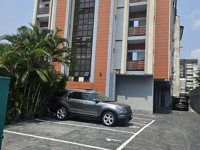 Luxury 2 Bedroom Flat with BQ with Excellent Facilities — Victoria Island (VI), Lagos