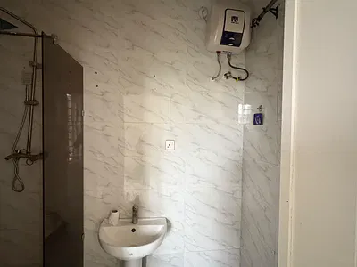 Luxury Spacious Mini Flat with Open Plan Kitchen — Conservation Court 2, Lekki, Lagos