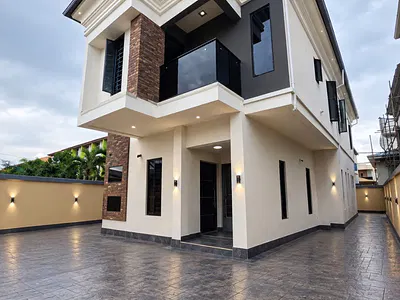 5-Bedroom Fully Detached Duplex with BQ — Magodo Phase 2, Magodo, Lagos