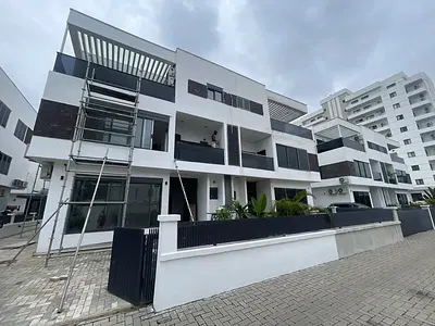 4 Bedroom Semi-Detached Smart House + Study Room N' BQ — Banana Island, Ikoyi, Lagos