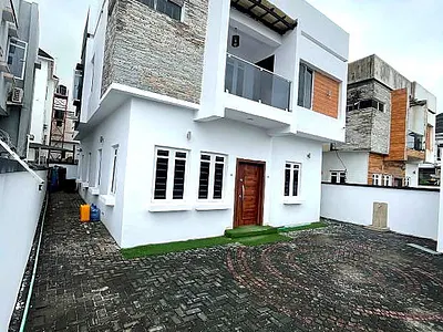 Beautiful Detached House with BQ — Lekki Palm City Estate, Ajah, Lagos