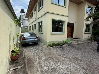 5 Bedroom Semi-Detached House with BQ — Lekki, Lagos