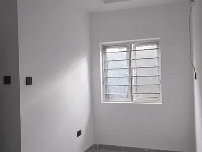 A Decent Lovely 2 Bedroom Flat — Off Bode Thomas, Surulere, Lagos