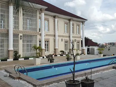 8-Bedroom Premium Mansion with Guest Chalet — Katampe Extension, Katampe Extension, Katampe, Abuja