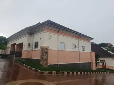 2 Bedroom Detached Bungalow — Hill View Estate, Anambra, Anambra