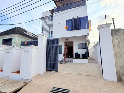 5 Bedroom Fully Detached Duplex — Ikeja, Lagos