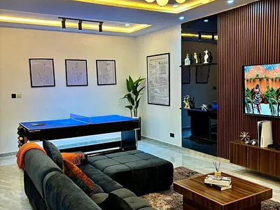 Premium 2 Bedroom Apartment with Cinema, PS 5, Gym & Snooker — Lekki, Lagos