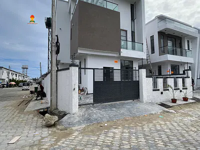 5 Bedroom Detached Duplex — Ikota, Lekki, Lagos