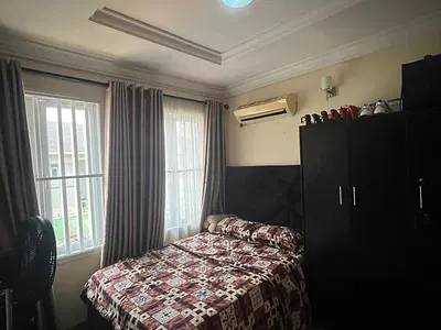 Serviced Room Apt with 24HRS Power, Kitchen, Pool, Gym & Parlor — Lekki, Lagos