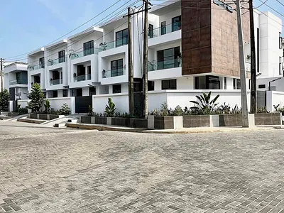 Brand New 5 Bedroom Smart Luxury Duplex with Gym, Pool & Cinema — Lekki, Lagos