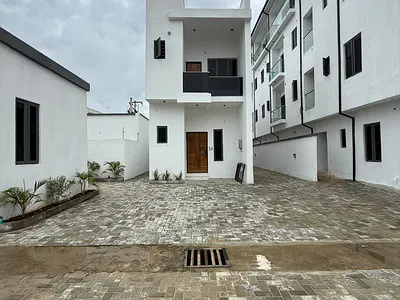 Exquisite Spacious 2 Bedroom Detached Duplex — Lekki, Lagos