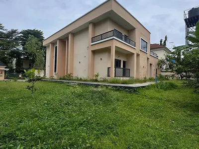 5 Bedroom Semi-Detached Duplex with Boys Quarters — National Assembly Quarters., Apo, Abuja