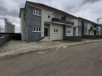 4 Bedroom Terraced Duplex with Boys Quarters — Galadimawa, Abuja