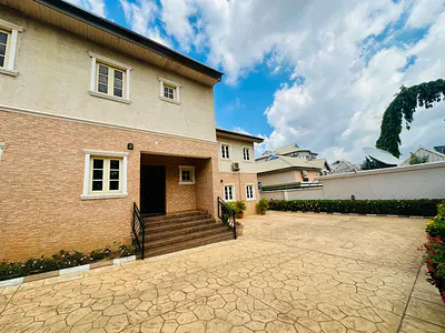 Fully Serviced 4 Bedroom Semi Detached Duplex with a BQ — Wuse 2, Abuja