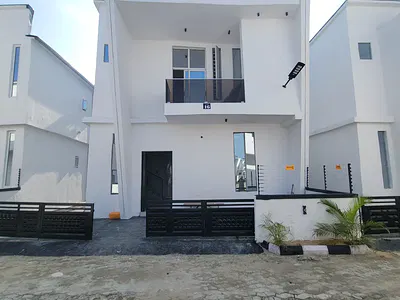 4 Bedroom Detached Duplex — Lekki, Lagos
