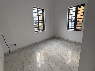 Single Room — Ologolo, Lekki, Lagos