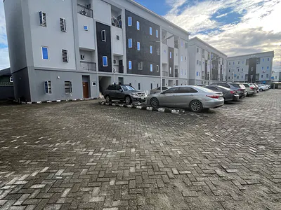 Distressed 3bed Massonate in a Secured Est — Gloden Palm Estate, Sangotedo, Ajah, Lagos