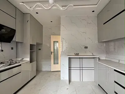 3 Bedroom Flat — Mary Estate, Maryland, Lagos
