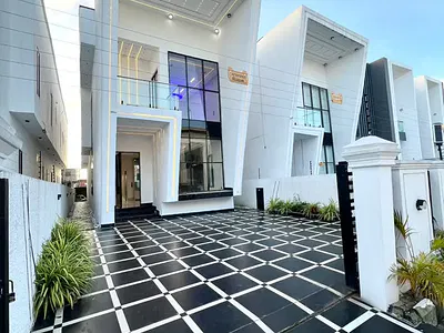 5 Bedroom Detached Duplex with BQ — Lekki, Lagos