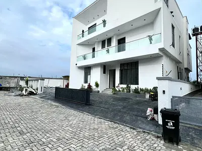 5 Bedroom Detached Duplex with Pool and Cinema — Lekki, Lagos