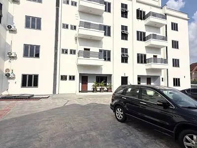 Brand-New Luxury 2-Bedroom Apartment — Kado, Abuja