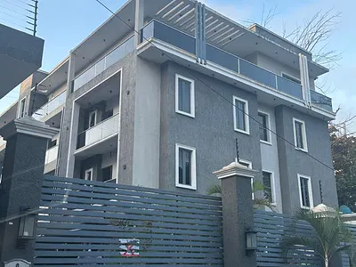 4 Bedroom Terraced Duplex with Pool — Victoria Island (VI), Lagos